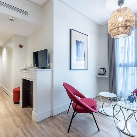 Le Nest By Sweett Hotel Paris